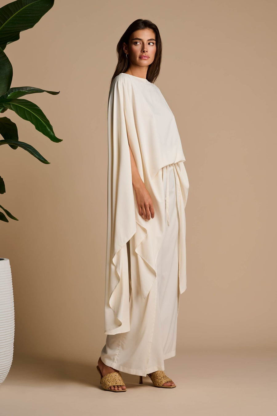 Hydra Sun Poncho | Vanilla