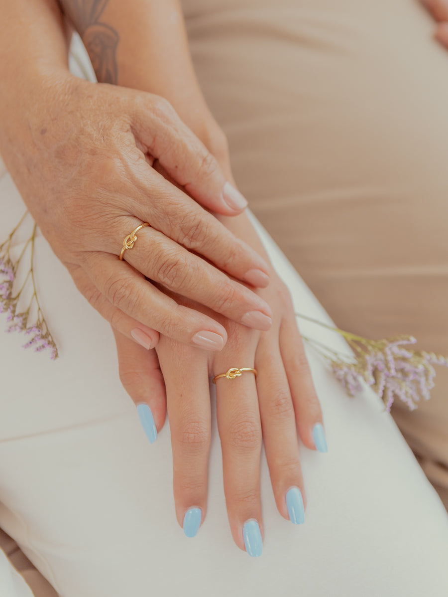 Mother & Daughter Bond Rings Pact