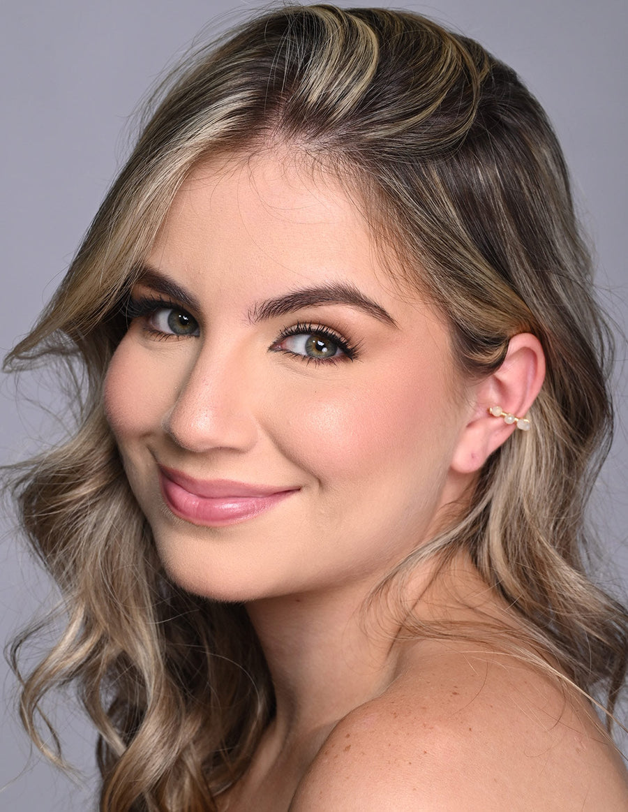 JazmΓn Ear Cuff Golden Pearl