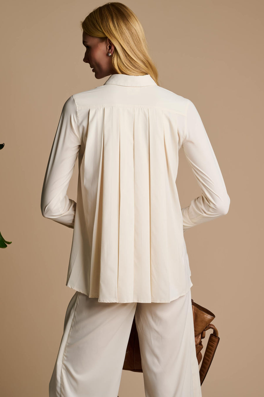 Rhodes | Pleated Back Shirt | Vanilla