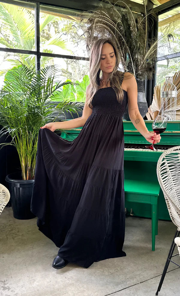 Vestido Tassia negro