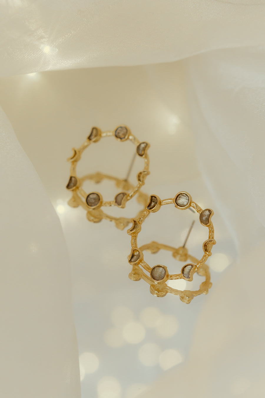 Moonly Magic Earings - Gold