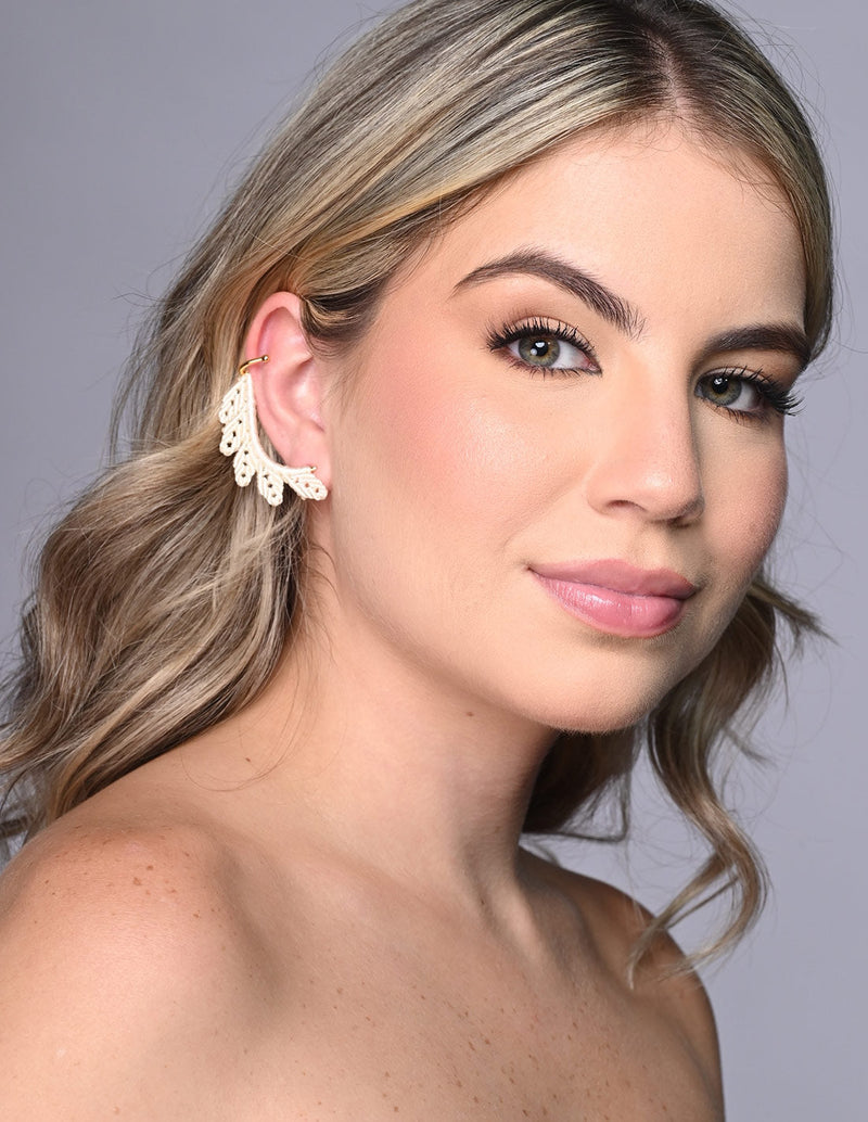 Regal Ear Cuff Ivory