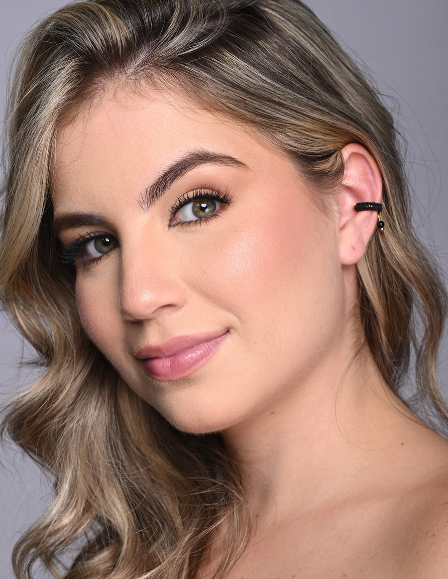 Luna Creciente Ear Cuff Turmalina + Black. Ear Cuff In Turmalina + Black