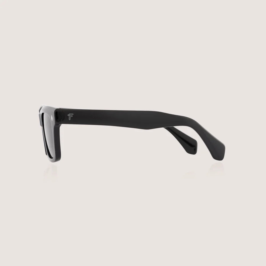 OASIS SUNGLASSES